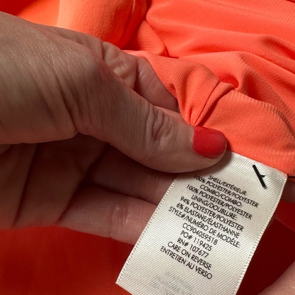 Alice + Olivia Katie Tie Wrap Dress in Coral, Size 2 - Picture 11 of 13